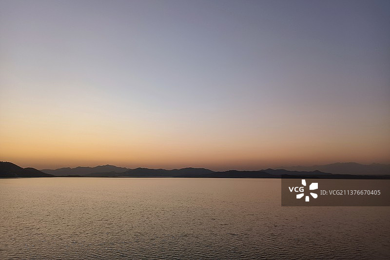 《余晖》图片素材