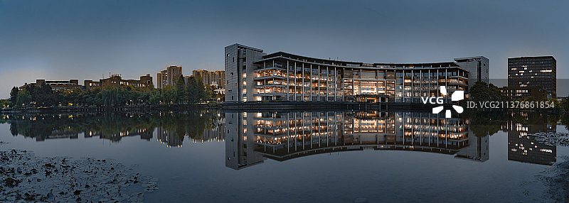 西南交大图书馆图片素材