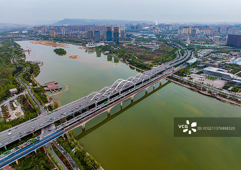 西安灞河广渠门大桥图片素材