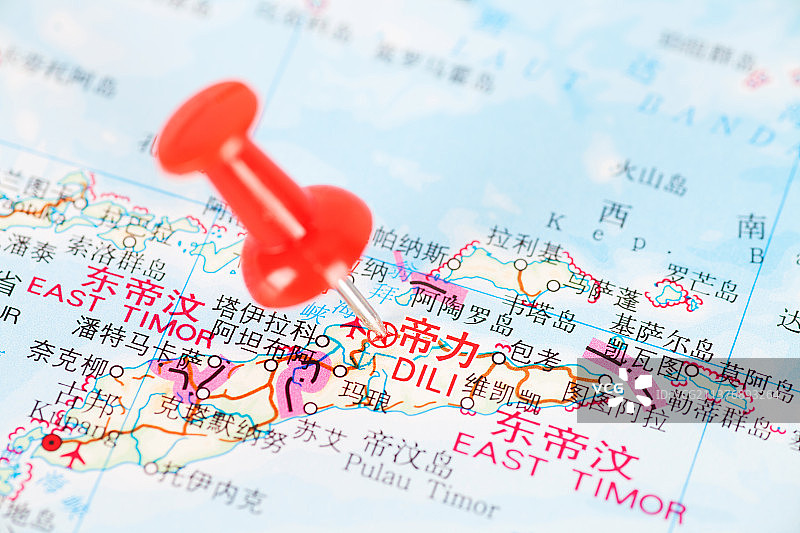 地图上被大头钉标注的东帝汶首都帝力图片素材