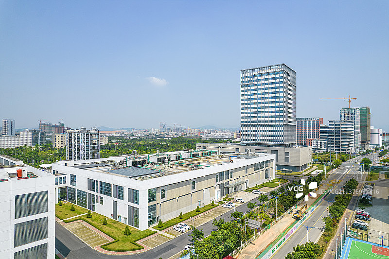 深圳市坪山区海普瑞药业有限公司 海普瑞生物医药研发制造基地 深圳坪山生物医药加速器图片素材