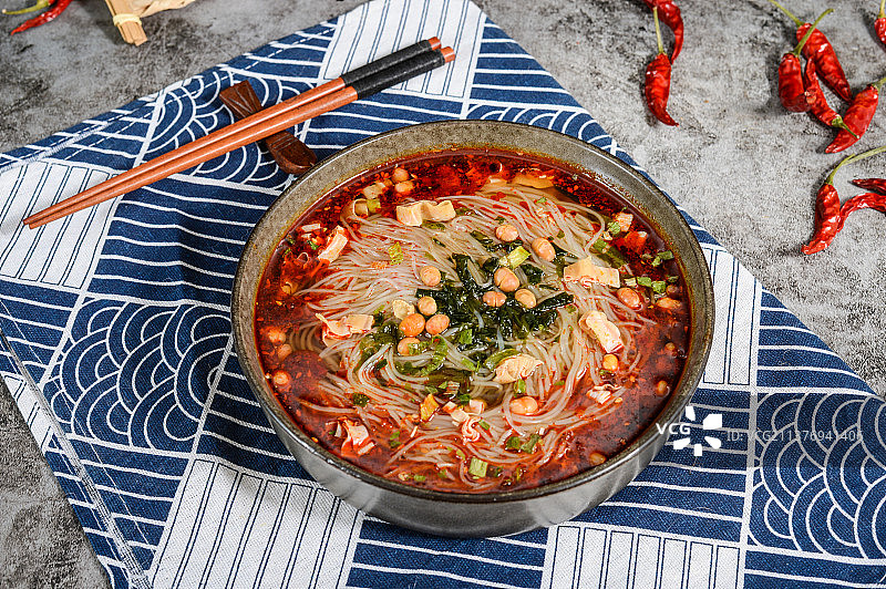 酸辣粉图片素材