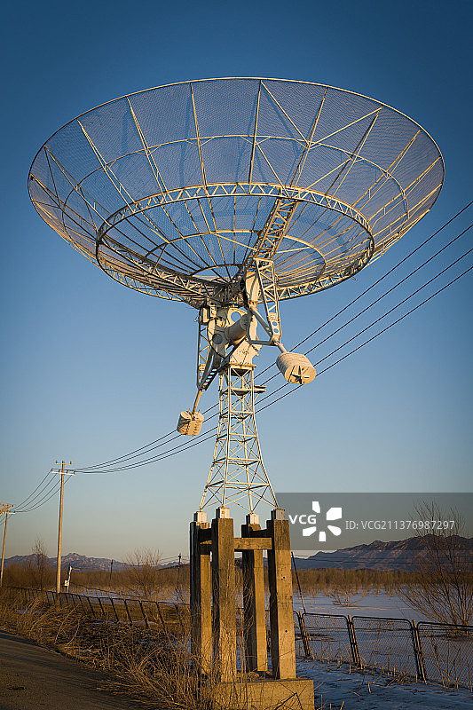 天文台卫星接收塔图片素材
