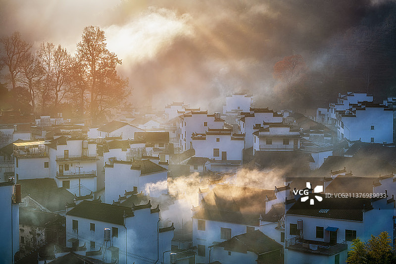 江西婺源石城村日出图片素材