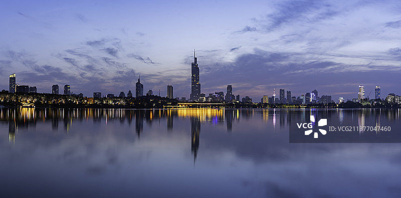 玄武映辉图片素材