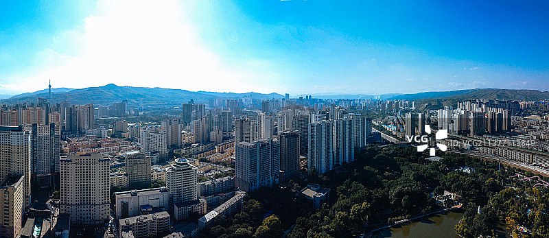 西宁 城西区 胜利路 人民公园 国贸大厦 锦绣江南 新宁桥 秀水路图片素材
