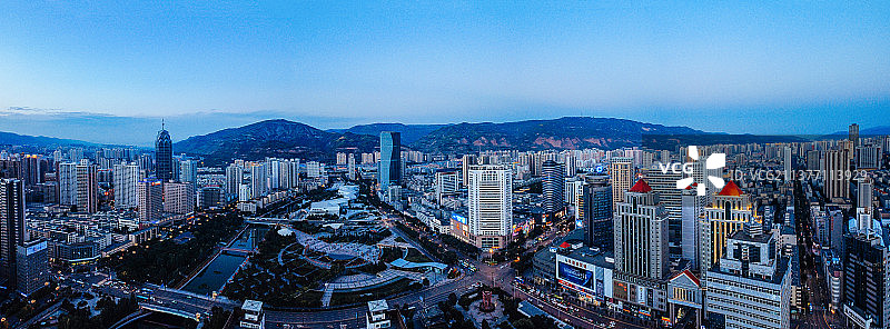 西宁市 地标 航拍 城西区 中心广场 五四大街 长江路  黄河路 体育场图片素材