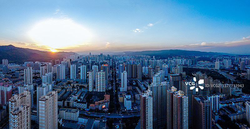 西宁市 地标 航拍 城西区 中心广场 五四大街 长江路  黄河路 体育场图片素材