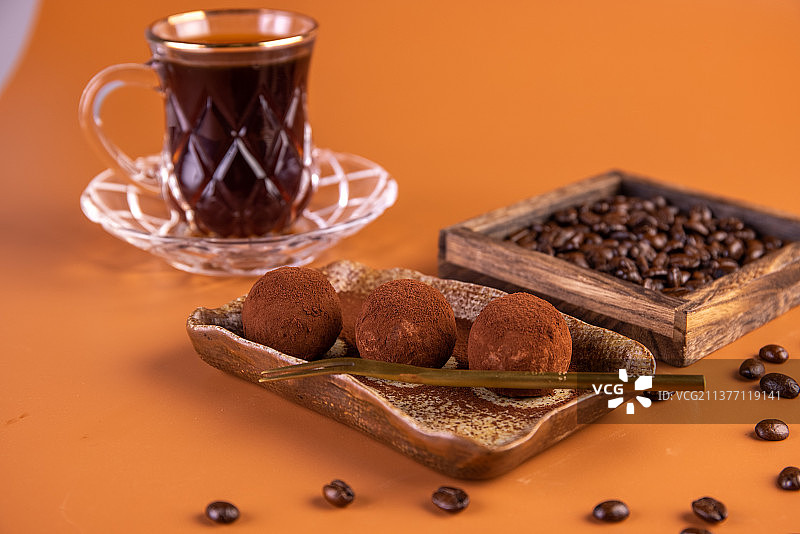 生巧克力球图片素材