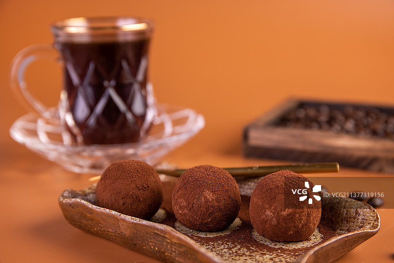 生巧克力球图片素材