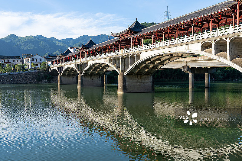 杭州富阳湖源乡龙鳞坝自然建筑风光图片素材