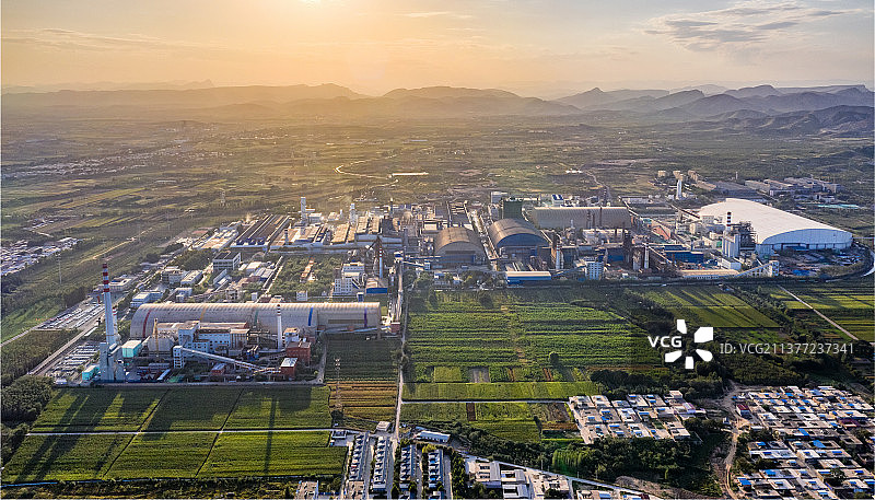 现代化钢铁企业图片素材