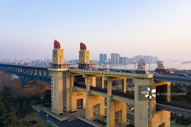 航拍南京长江大桥风光图片素材