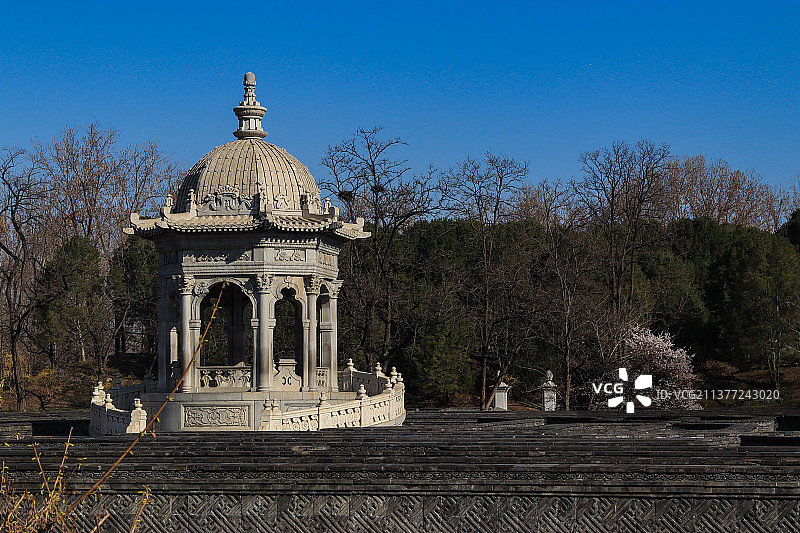 早春圆明园之西洋楼景区春暖花开图片素材