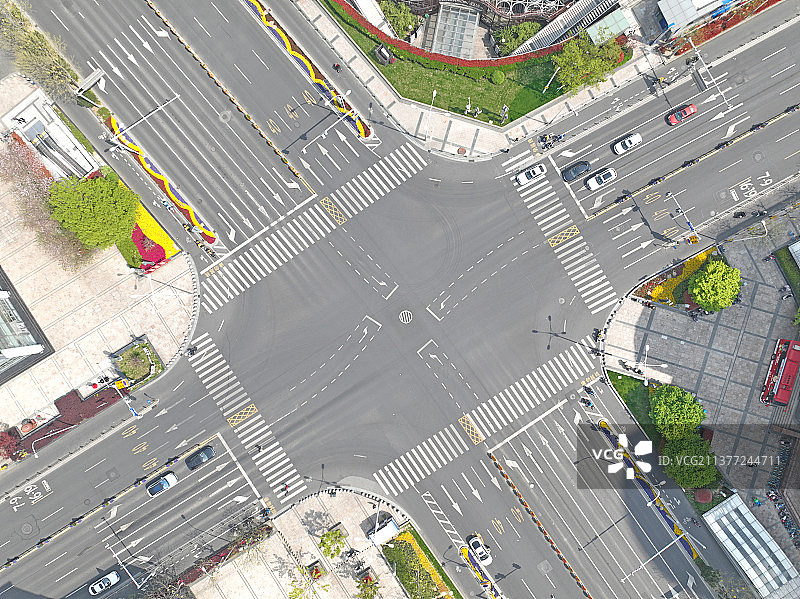 无锡市中心，十字路口图片素材