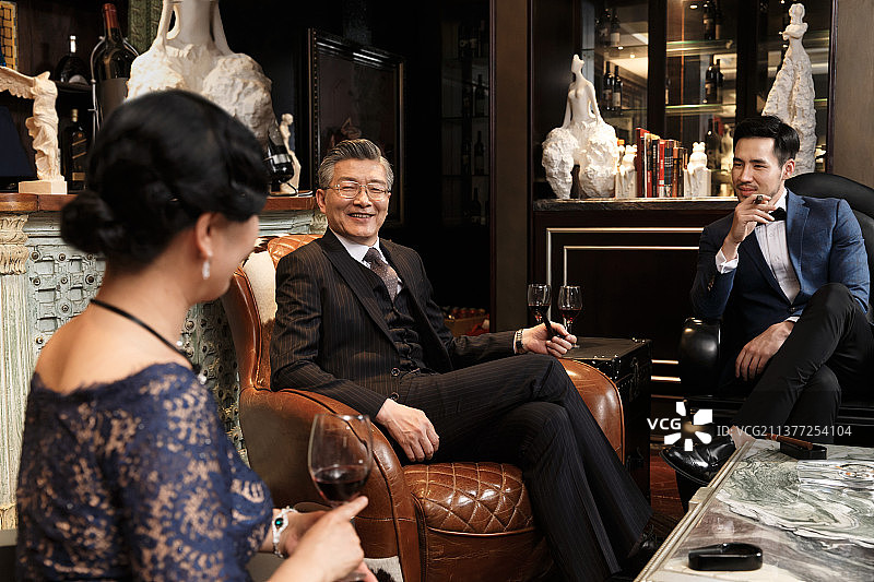 商务人士聚会图片素材