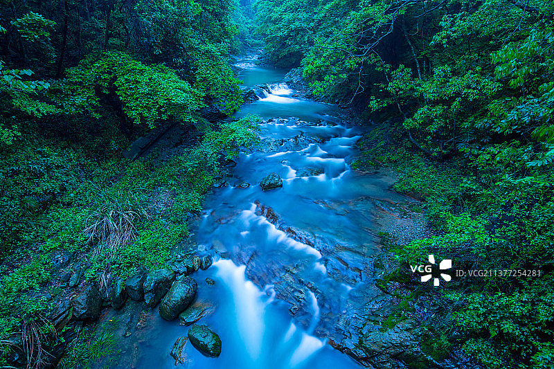 天台山石梁飞瀑图片素材