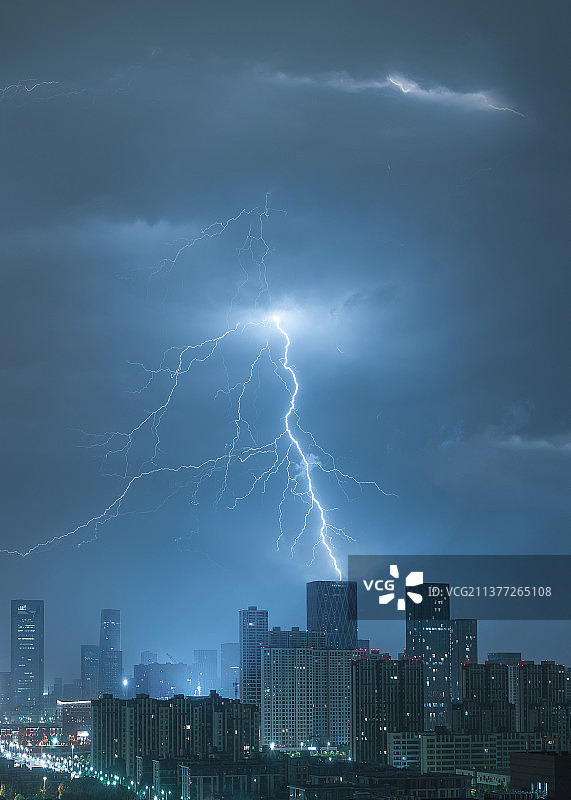 宁波夜景闪电城市风光图片素材