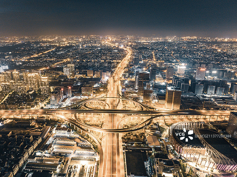 2022.4.9 上海中环和南北高架立交图片素材