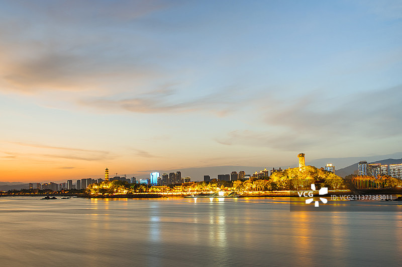 江心屿夜景 温州江心屿 温州风光 岛屿图片素材