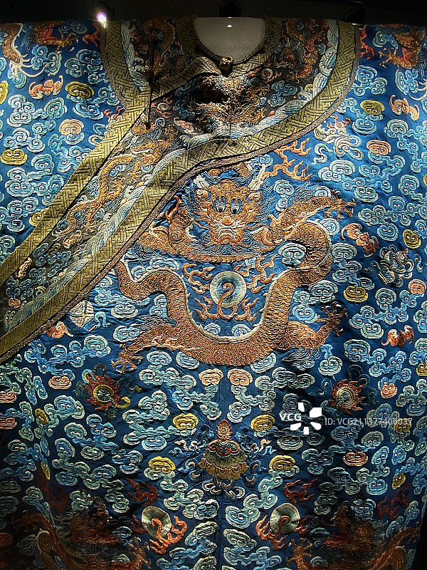 辽宁省博物馆清代龙袍图片素材