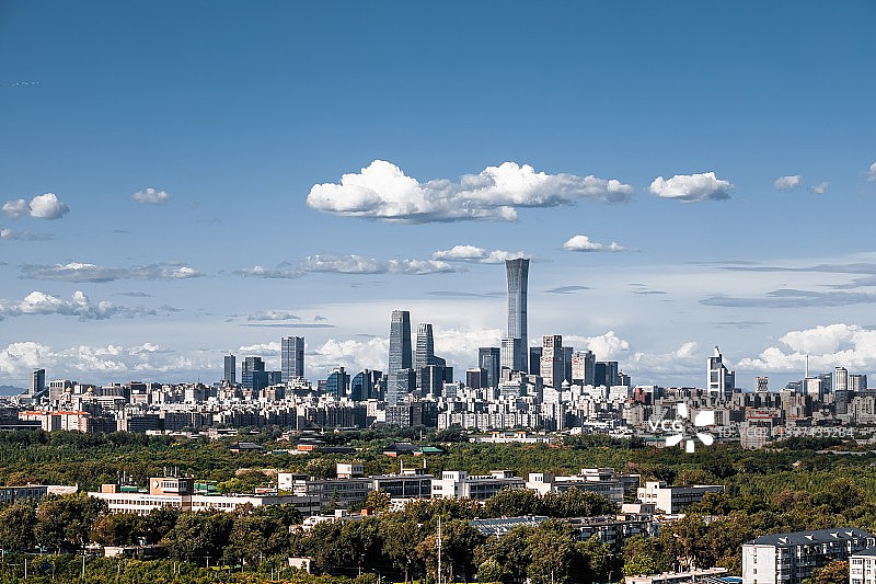 晴天的北京城市与天坛图片素材