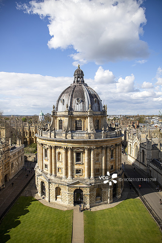 英国牛津大学地标-拉德克里夫图书馆图片素材