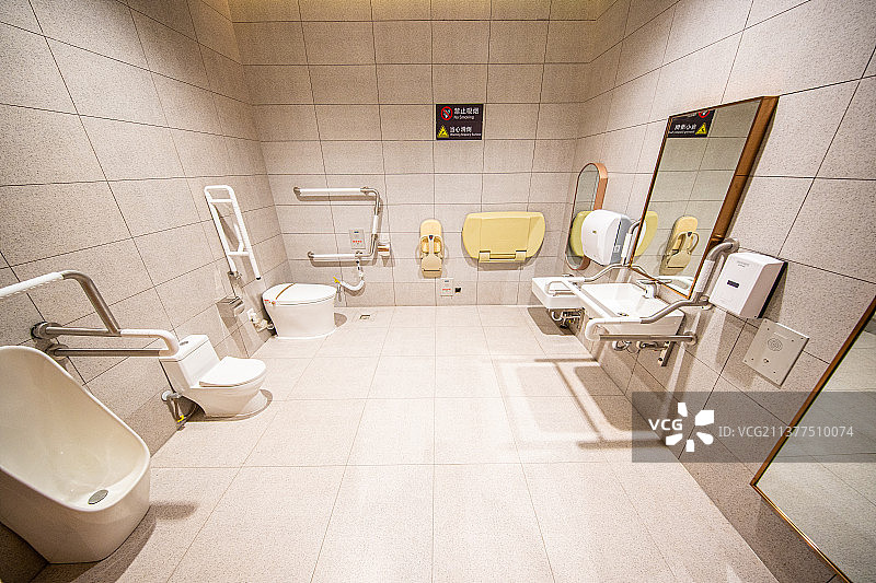 多功能卫生间图片素材
