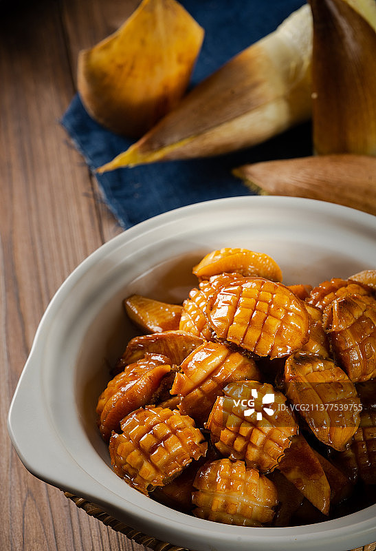 春笋酱汁鲍鱼特写图片素材