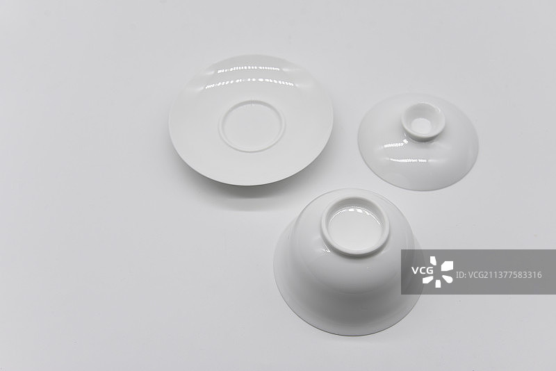 白瓷盖碗图片素材