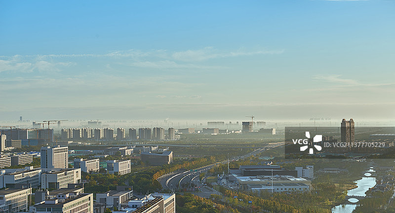 早晨的南通大学图片素材