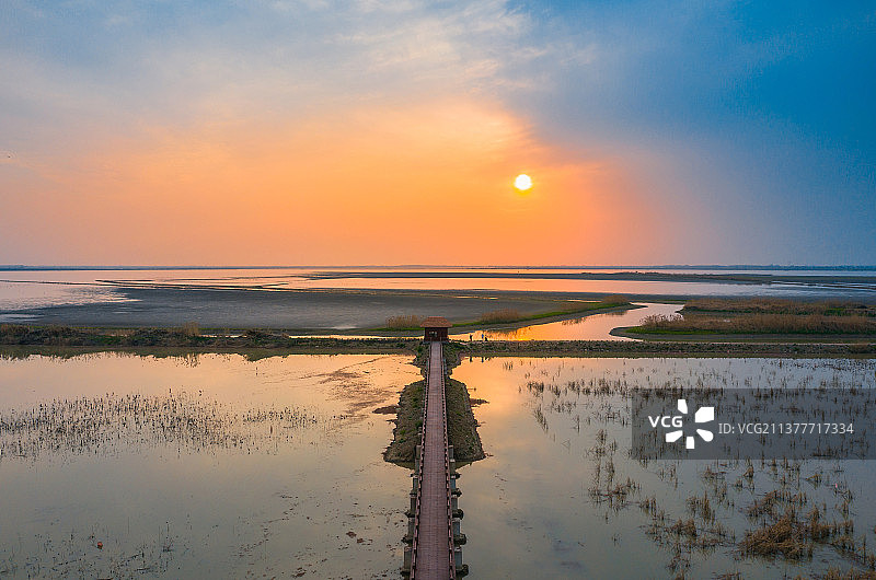 武汉蔡甸沉湖日落图片素材