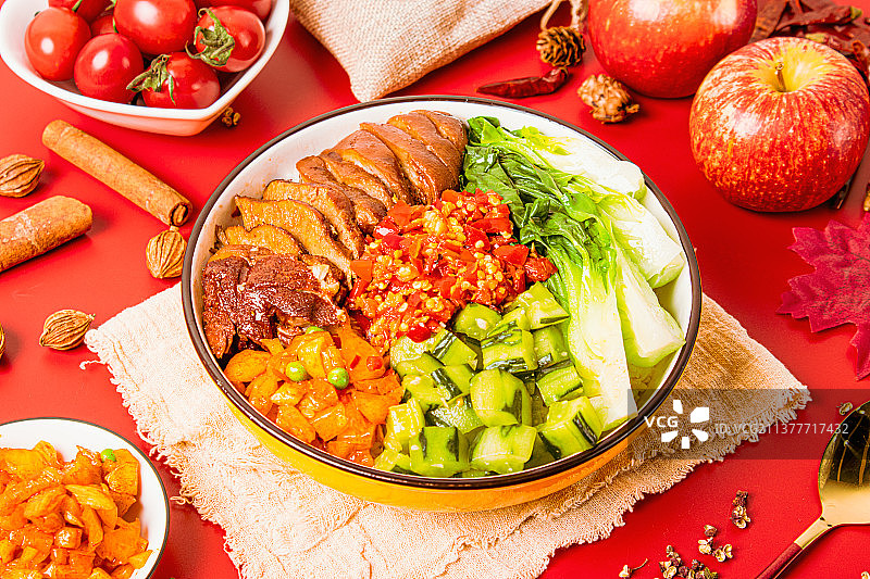 卤猪肘套饭图片素材