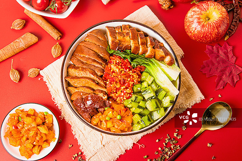 卤猪肘套饭图片素材