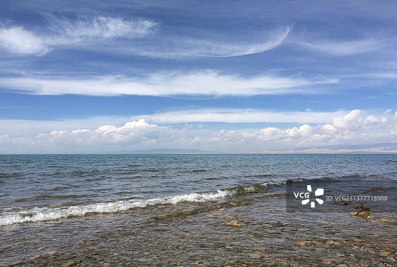 青海湖浅滩图片素材