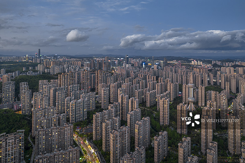 观山湖区贵阳世纪城日落航拍图片素材