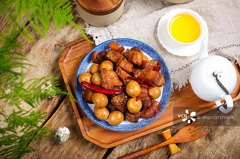 美味鹌鹑蛋红烧肉图片素材