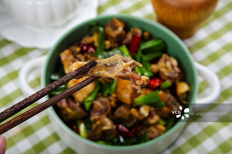 美味诱人爆炒腊鸭图片素材