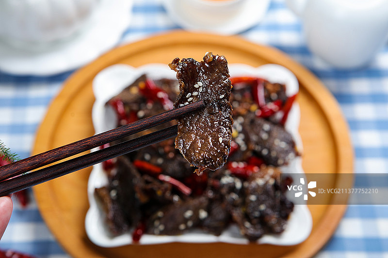 营养滋补爆炒牛干巴图片素材