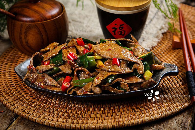 营养滋补爆炒猪肝图片素材