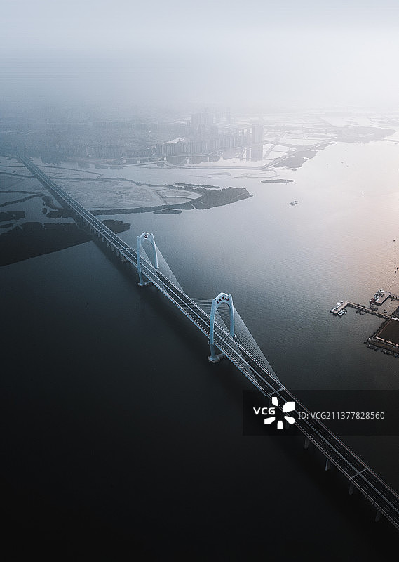广东省茂名市水东湾大桥航拍图片素材