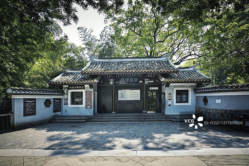 岳麓书院+湖南省长沙市岳麓区麓山南路(湖南大学内)图片素材