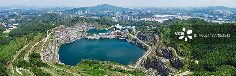 中国广州市石牙顶天池图片素材