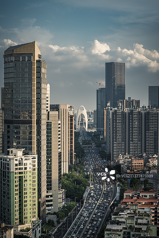 繁忙的猎德大桥图片素材