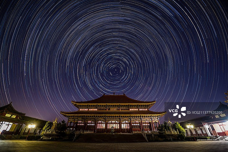 地方天圆佛在心间图片素材