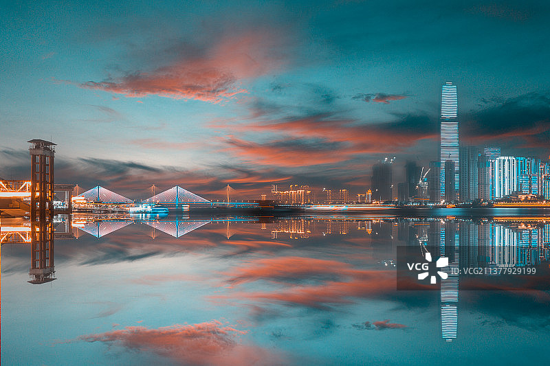 武汉南岸嘴夜景城市图片素材