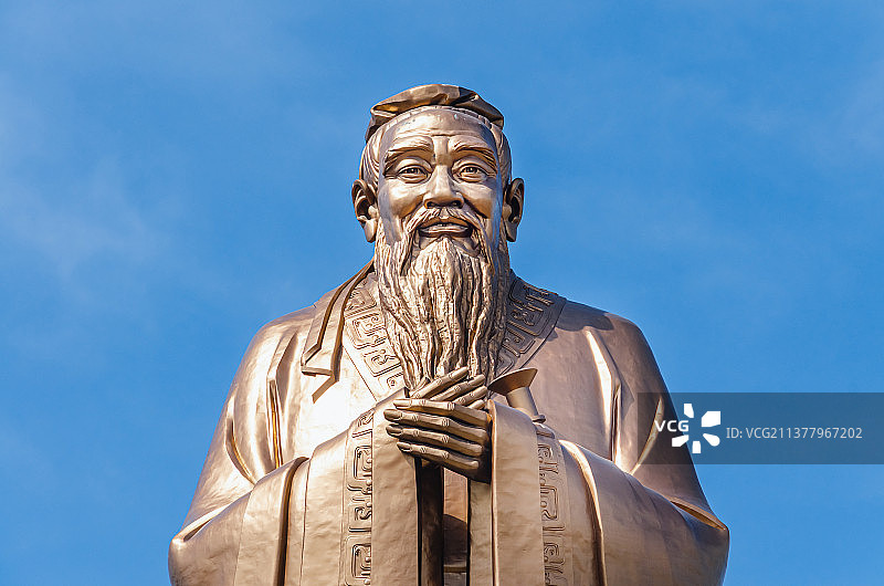 中国国内著名旅游景点摄影主题，山东省济宁市孔子的故乡尼山圣境景区，孔子雕像世界纪录72米孔夫子雕塑，图片素材