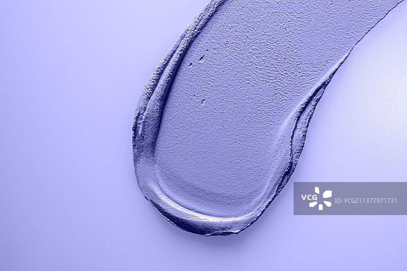 白色背景上的奶油腮红纹理图片素材