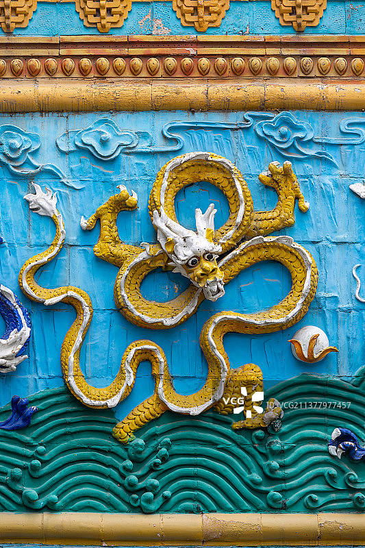 琉璃瓦九龙壁图片素材