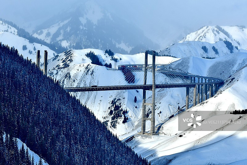 康辉 果子沟大桥 新疆伊犁果子沟图片素材